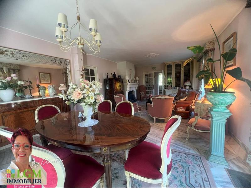 Villa - 195 m² - 7 pièces