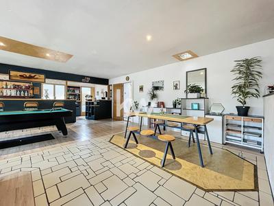 Maison ancienne - 165 m² - 7 pièces