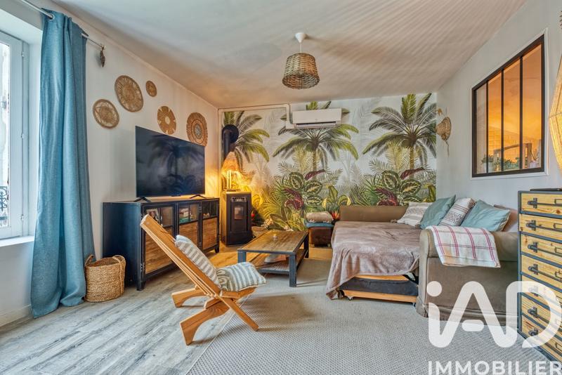 Maison - 299 m² - 11 pièces