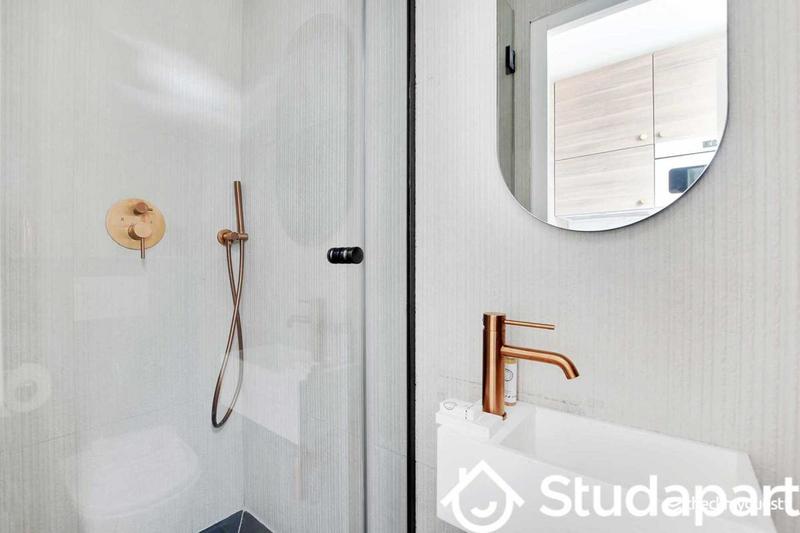 Appartement - 10 m² - 1 pièce