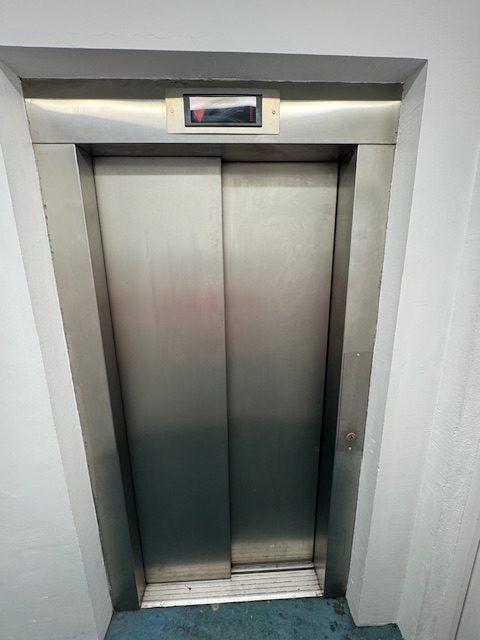 Parking / Garage - 10 m²