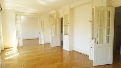 Appartement - 147 m² - 7 pièces