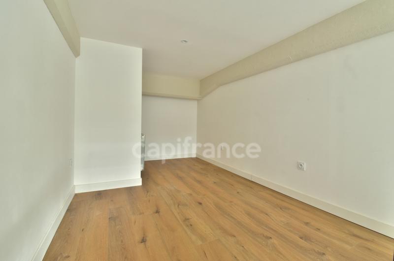 Appartement - 110 m² - 4 pièces