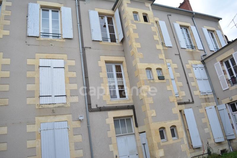 Appartement bourgeois - 91 m² - 3 pièces