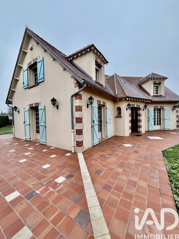 Maison - 153 m² - 7 pièces