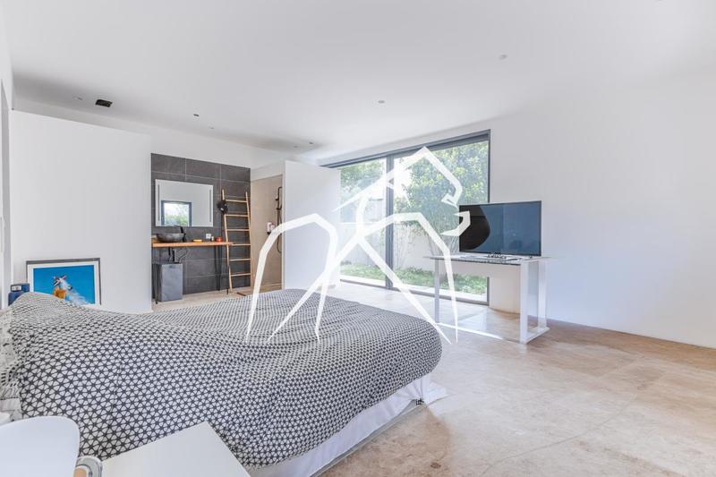 Maison ancienne - 194 m² - 5 pièces