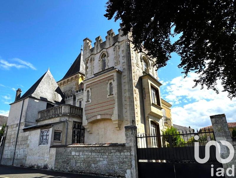 Maison - 186 m² - 7 pièces