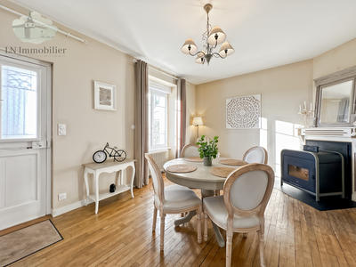 Maison - 142 m² - 5 pièces