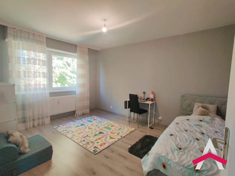 Appartement - 91 m² - 4 pièces