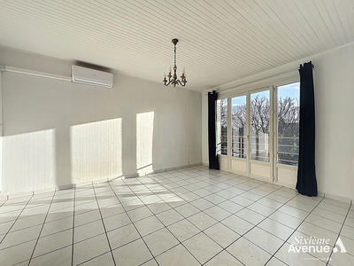 Maison - 107 m² - 5 pièces