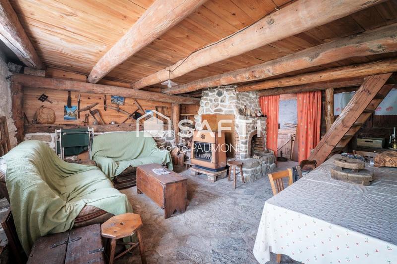 Maison - 200 m² - 7 pièces