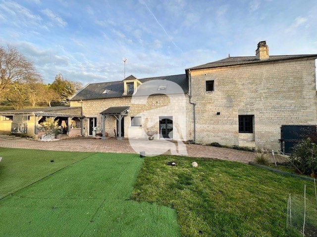 Maison ancienne - 240 m² - 10 pièces