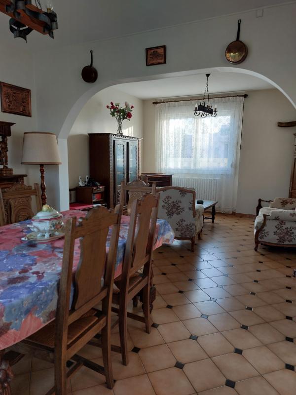 Maison - 90 m² - 4 pièces