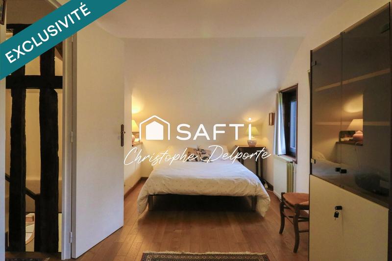 Maison - 248 m² - 10 pièces