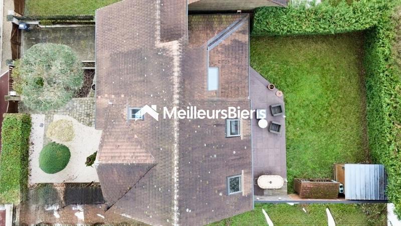 Maison - 144 m² - 7 pièces