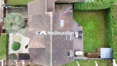 Maison - 144 m² - 7 pièces