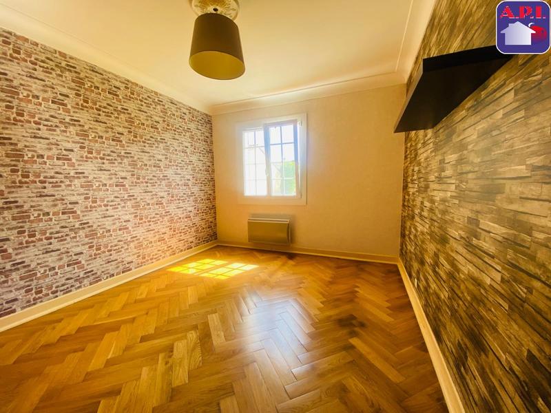 Maison - 172 m² - 7 pièces