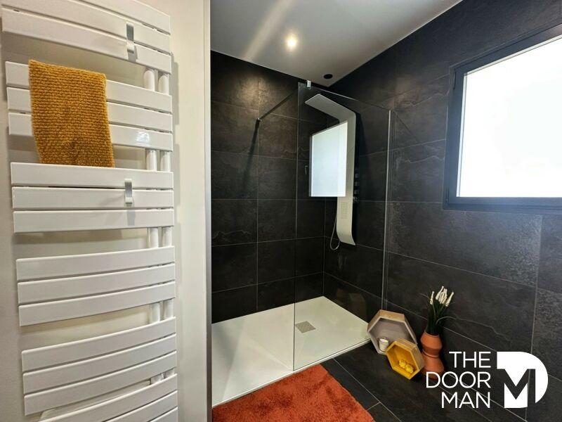 Villa - 146 m² - 6 pièces