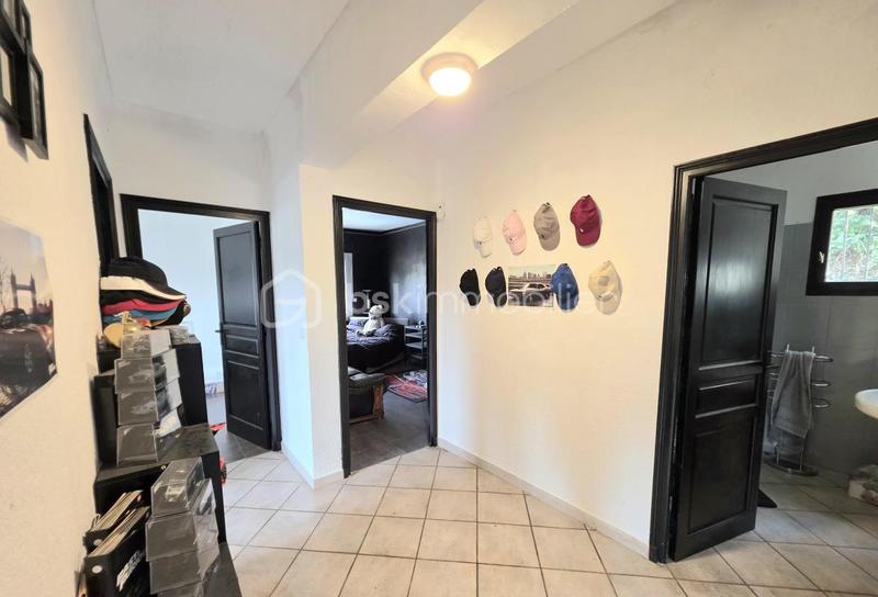 Maison - 94 m² - 4 pièces