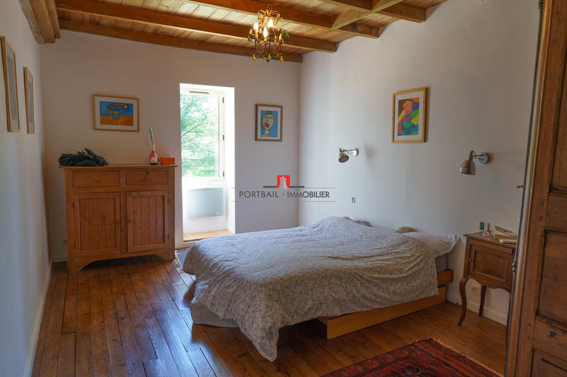 Maison - 272 m² - 7 pièces