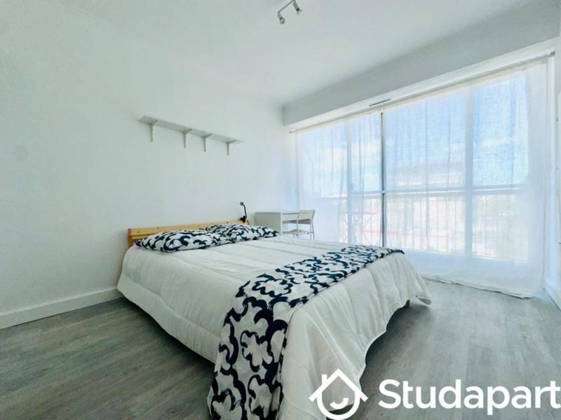 Chambre - 10 m² - 1 pièce