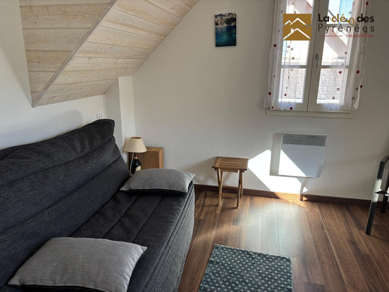 Maison traditionnelle - 100 m² - 5 pièces