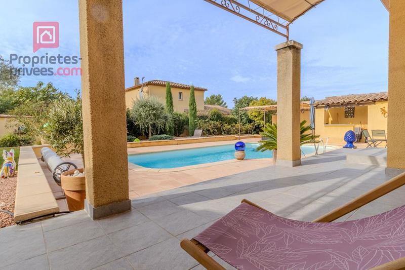 Maison - 160 m² - 8 pièces