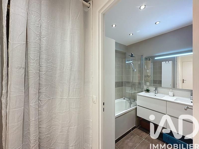 Appartement - 80 m² - 3 pièces