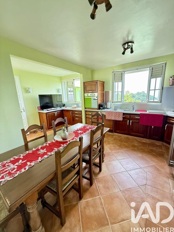 Maison - 112 m² - 4 pièces