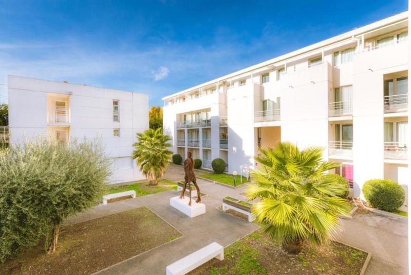 Studio - 17 m² - 1 pièce