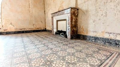 Maison - 260 m² - 10 pièces