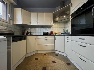 Maison - 107 m² - 6 pièces