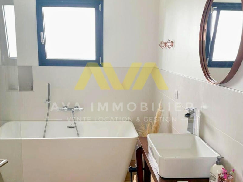 Villa - 138 m² - 5 pièces