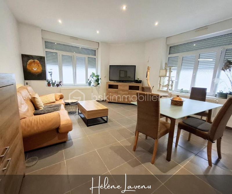 Maison - 84 m² - 4 pièces