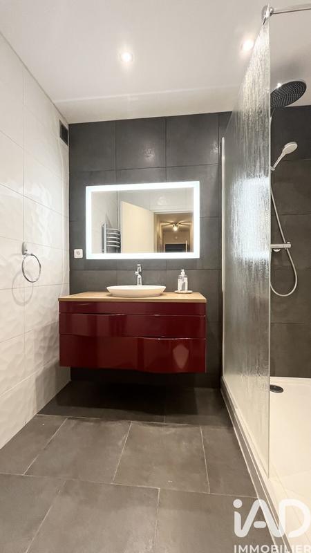 Appartement - 105 m² - 6 pièces