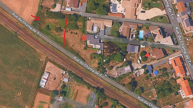 Terrain constructible - 1 253 m²