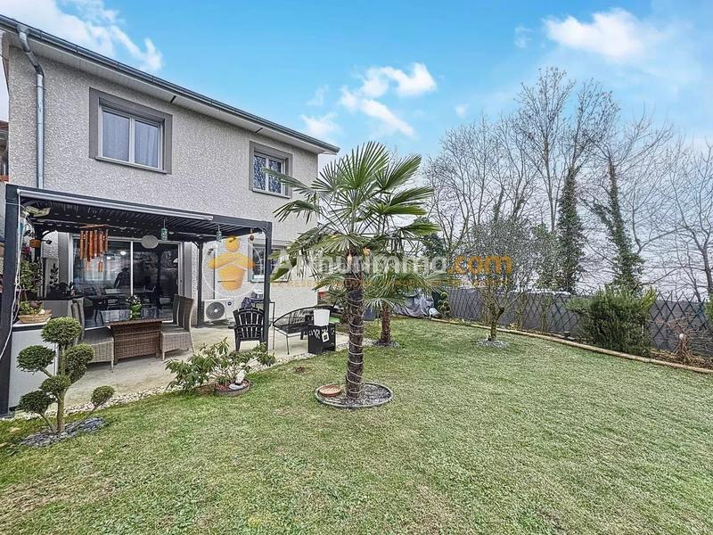 Maison - 87 m² - 4 pièces