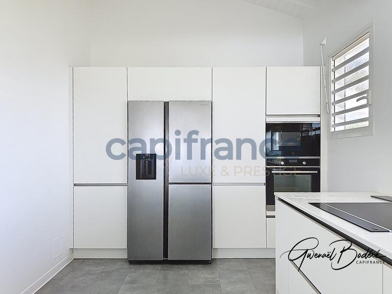 Villa - 226 m² - 6 pièces