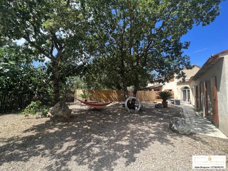 Maison - 106 m² - 4 pièces