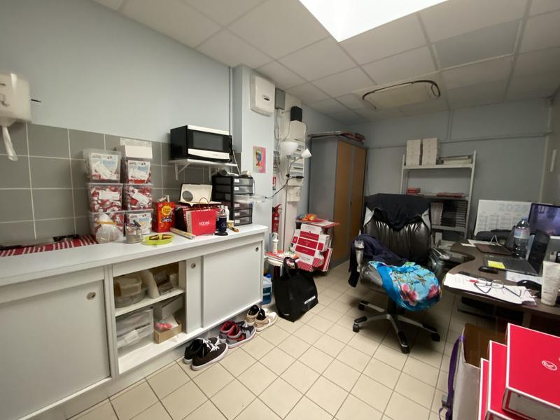 Local commercial - 113 m²