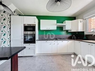 Maison - 161 m² - 5 pièces