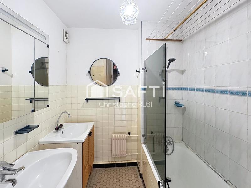 Appartement - 85 m² - 4 pièces