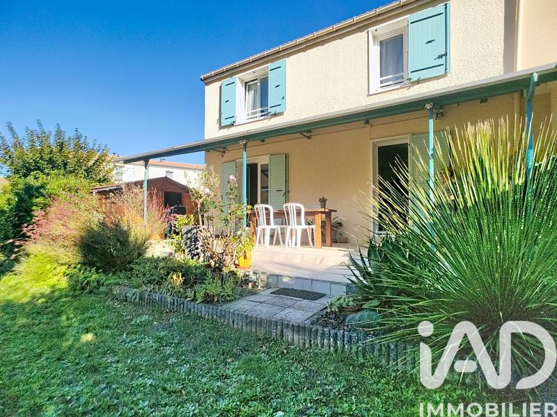 Maison - 91 m² - 4 pièces