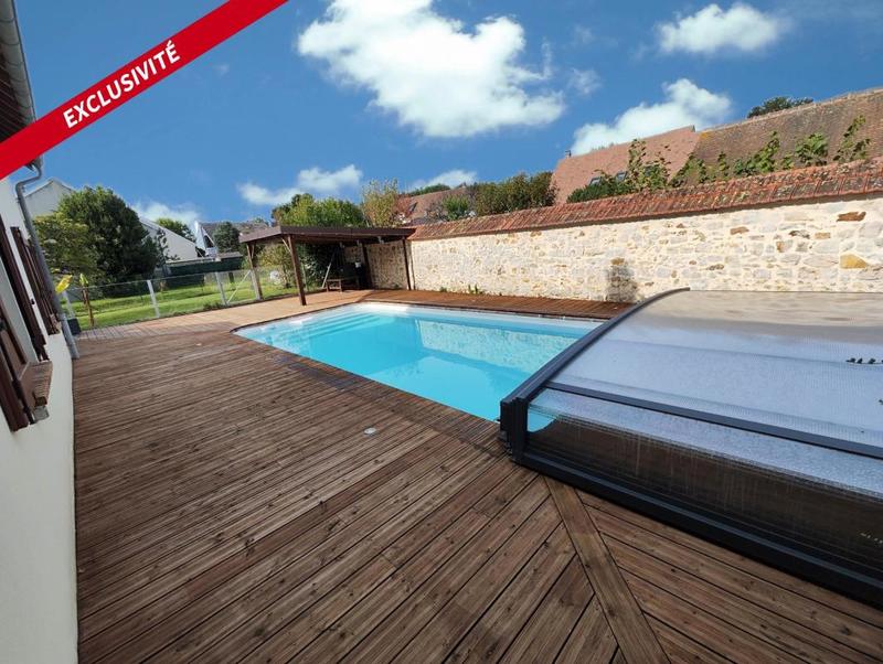 Maison traditionnelle - 160 m² - 6 pièces