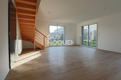 Maison - 102 m² - 5 pièces