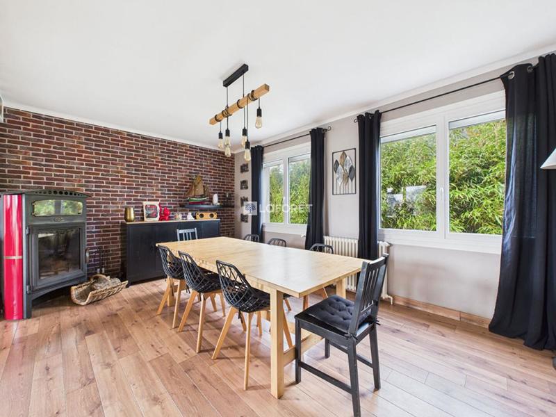 Maison - 140 m² - 7 pièces