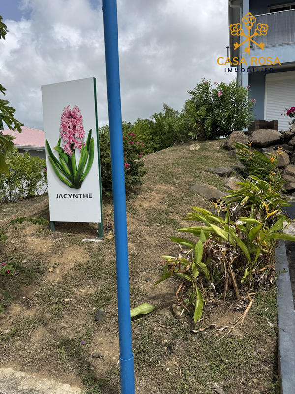 Appartement - 99 m² - 3 pièces