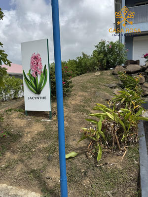 Appartement - 99 m² - 3 pièces