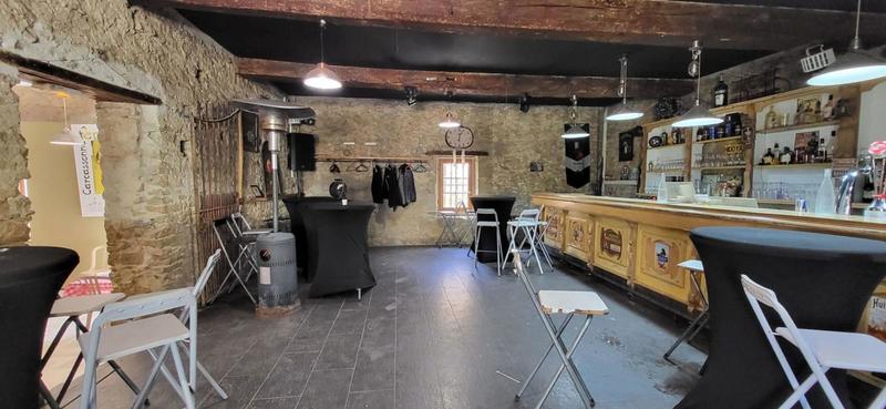 Maison de campagne - 618 m² - 10 pièces