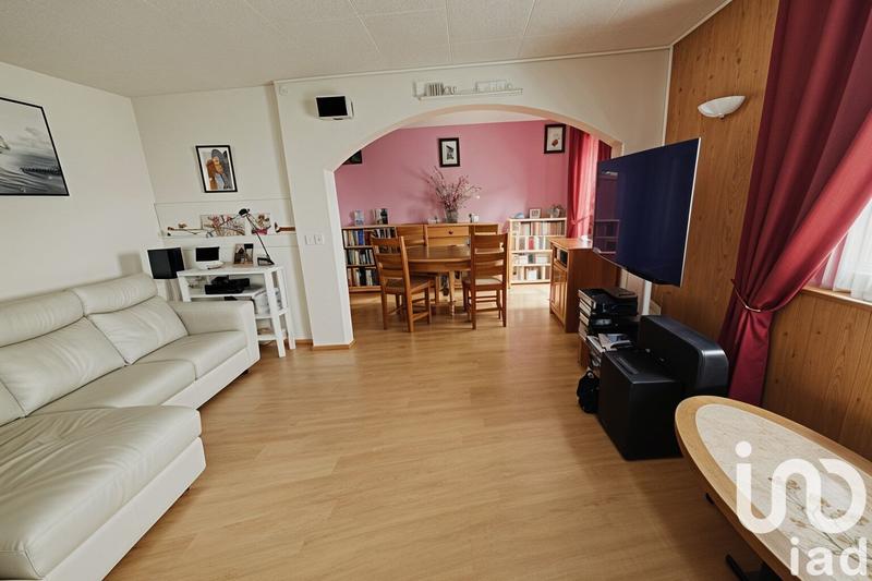 Appartement - 80 m² - 5 pièces